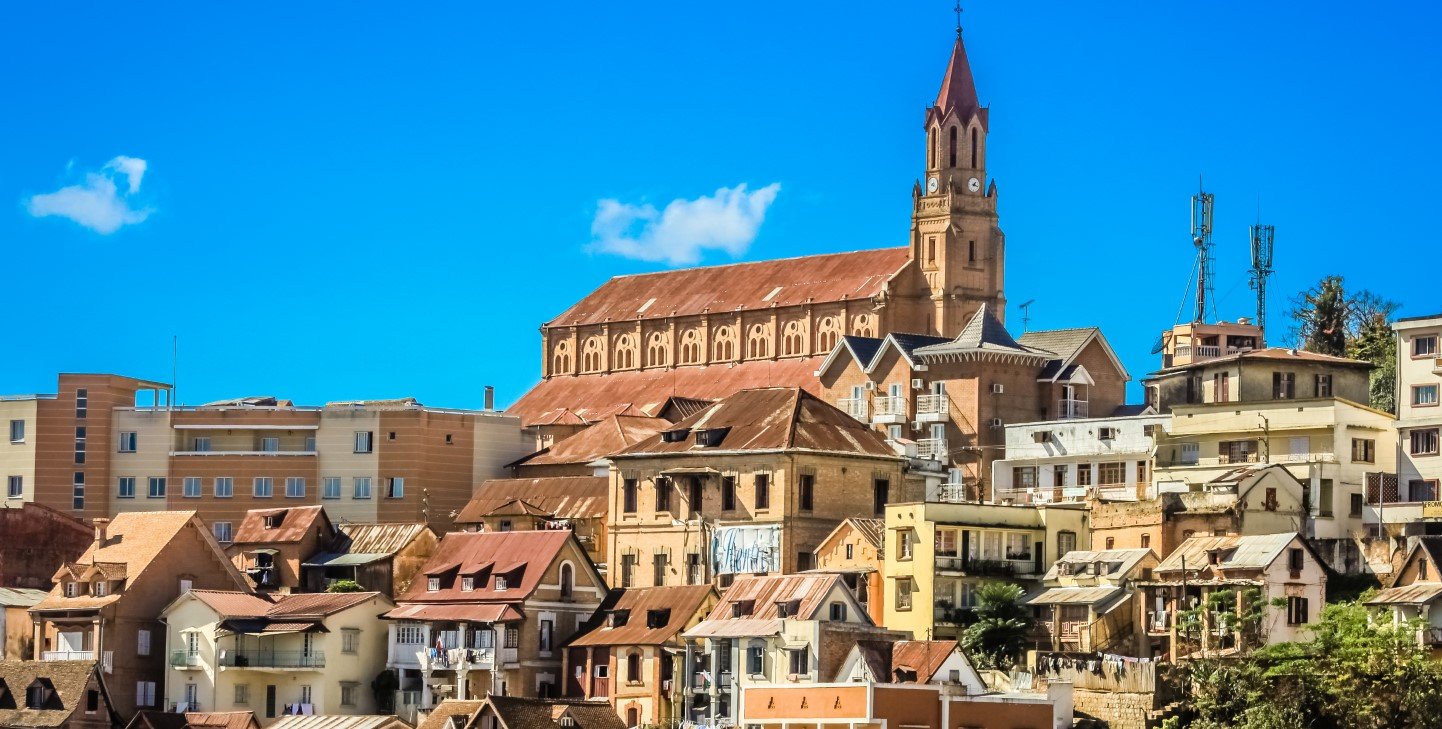 213797634-2023-mar-16-17-19-58-000000-panorama-of-antananarivo-2021-08-26-16-22-15-utc.jpg